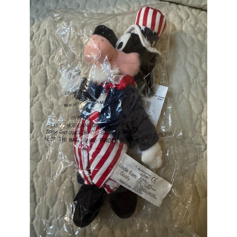 Disney Store Uncle Sam Goofy Bean Bag Plush Sealed NIP 4th of July Patriotic